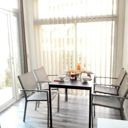 T2 Neuf Climatise A Sete 200M Plage, Parking Экстерьер фото